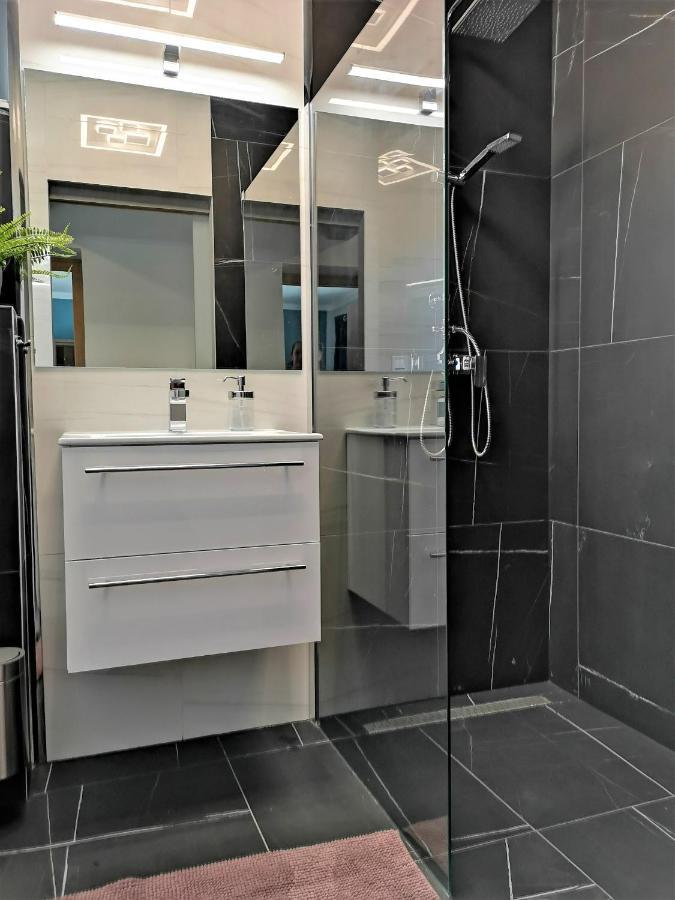 Otium Wellness Apartmanhaz Balatonakarattya Dış mekan fotoğraf
