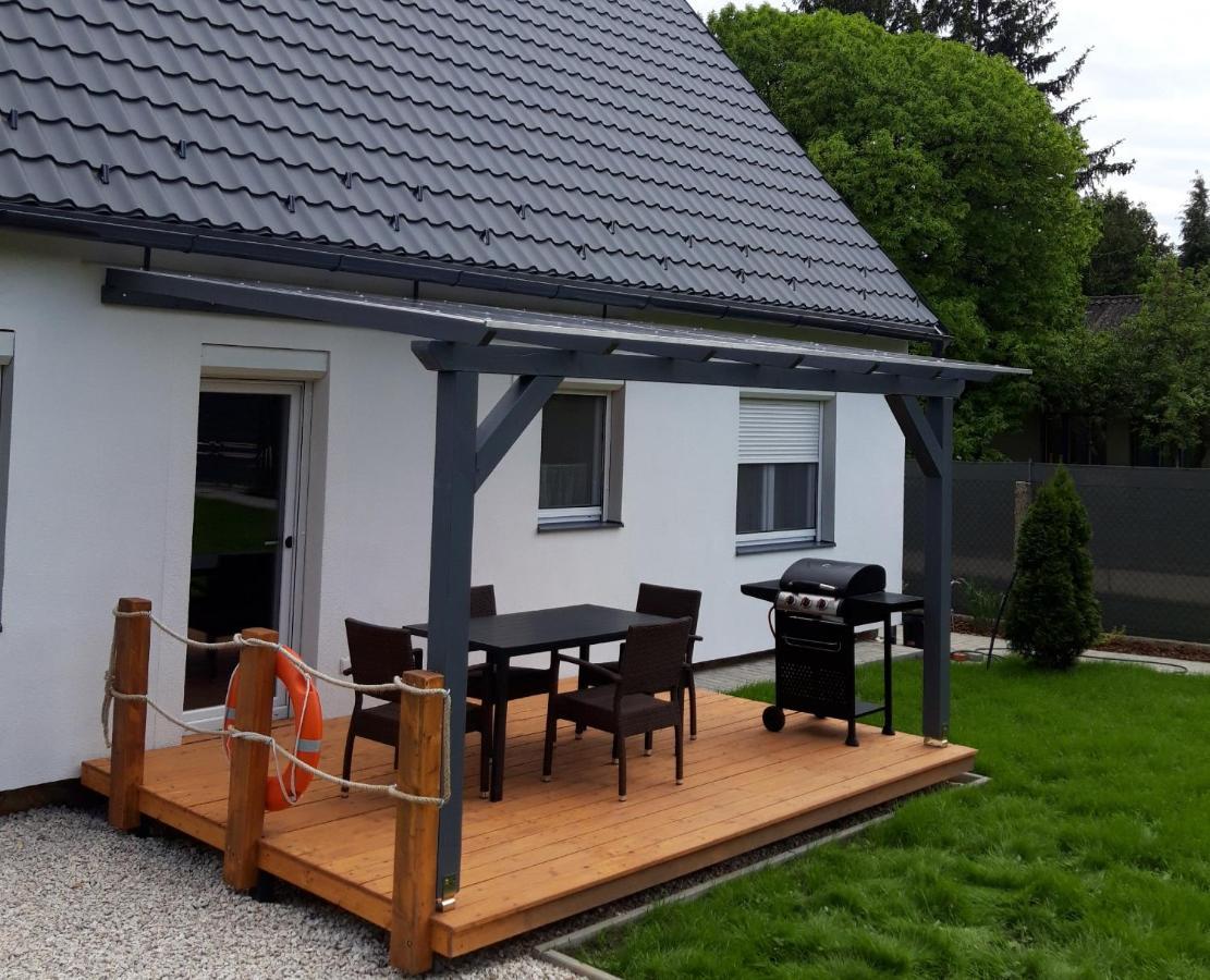 Otium Wellness Apartmanhaz Balatonakarattya Dış mekan fotoğraf