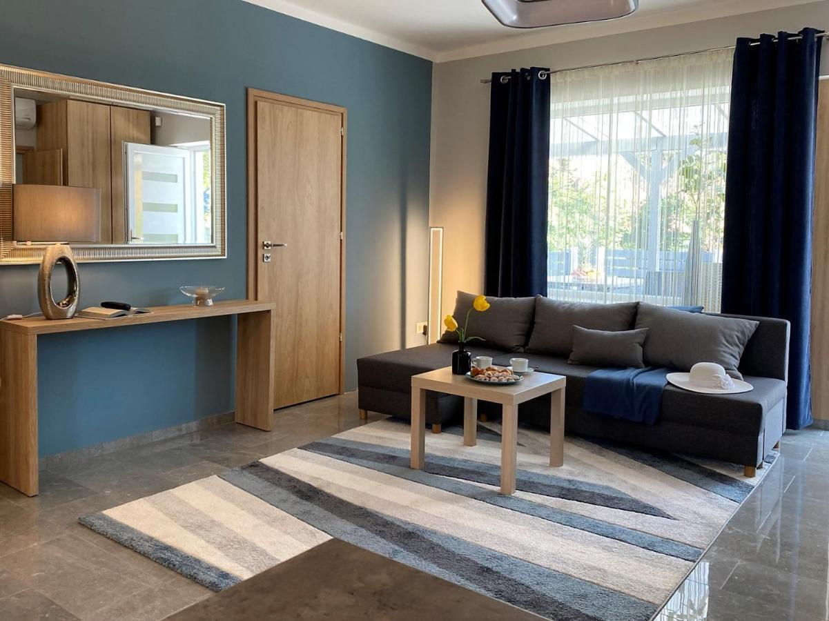 Otium Wellness Apartmanhaz Balatonakarattya Dış mekan fotoğraf