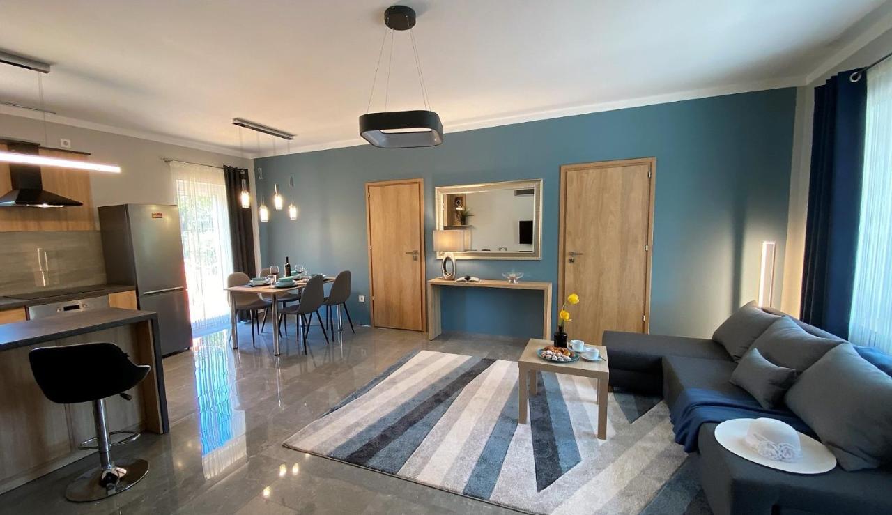 Otium Wellness Apartmanhaz Balatonakarattya Dış mekan fotoğraf