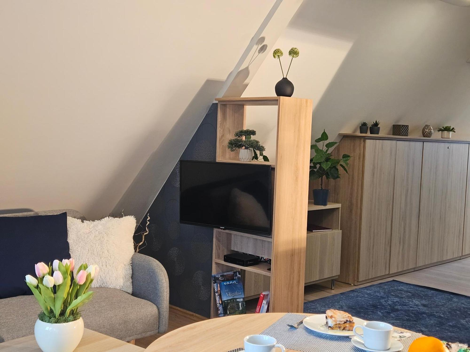 Otium Wellness Apartmanhaz Balatonakarattya Dış mekan fotoğraf